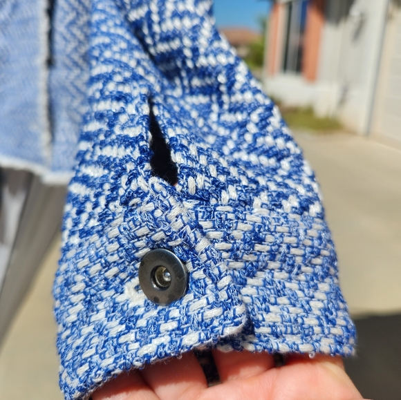 Jacket - Picture 4 of 5